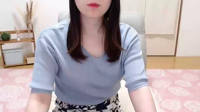 xTSUKIxQ