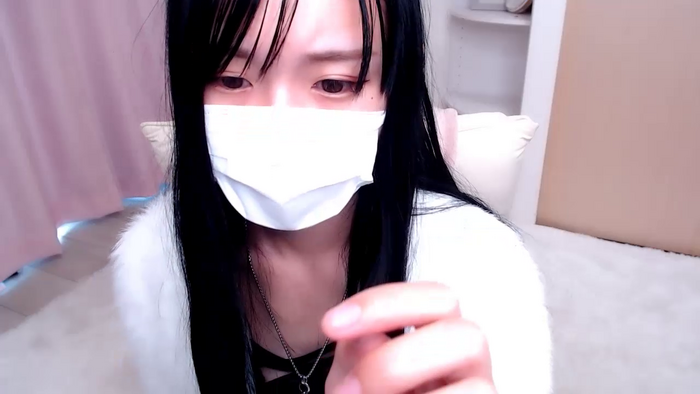 zxRURIxz