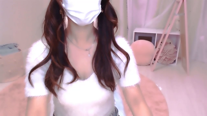 xYURIAxx