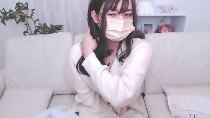 zxNAMIxz