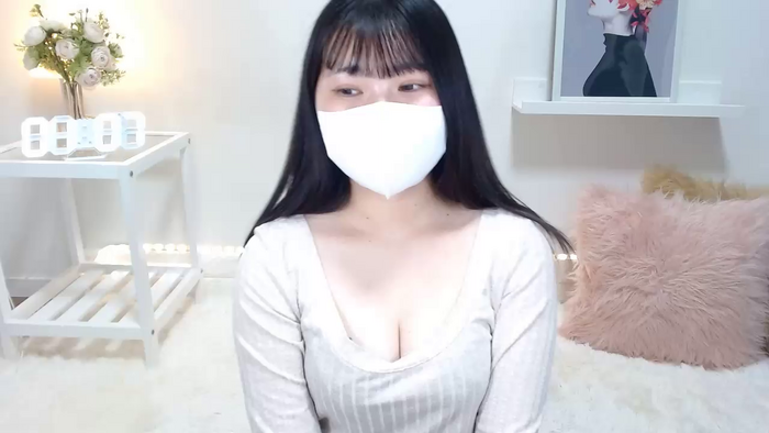 xqLUNApx0