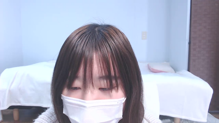 xyAKANEyx