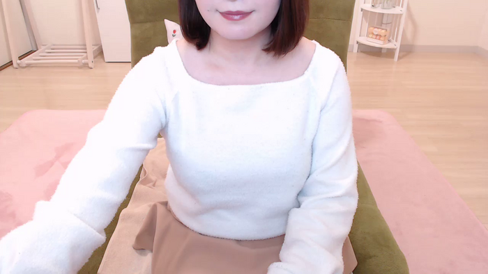 yKAEDEy7
