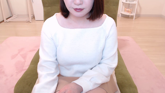 yKAEDEy7
