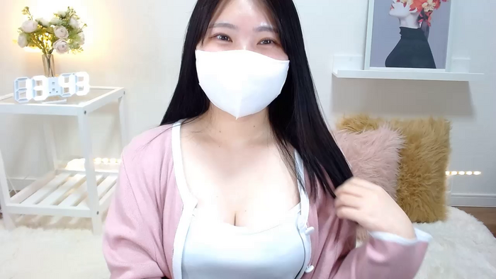 xqLUNApx0