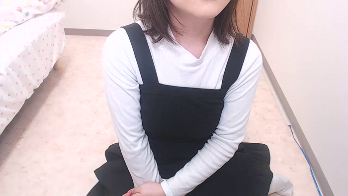 xyAKANEyx