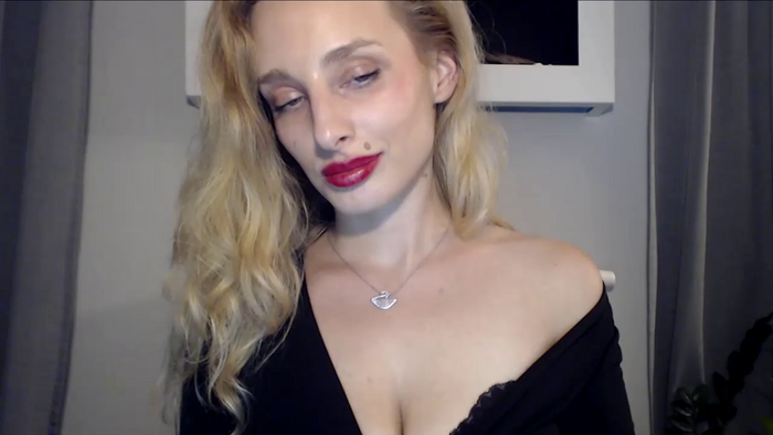 MarilynAlone