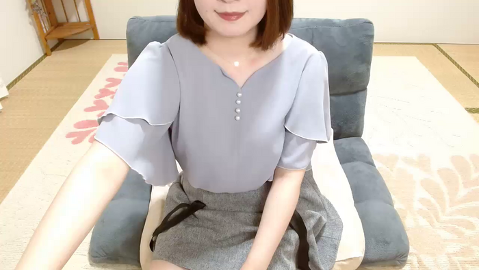yKAEDEy7
