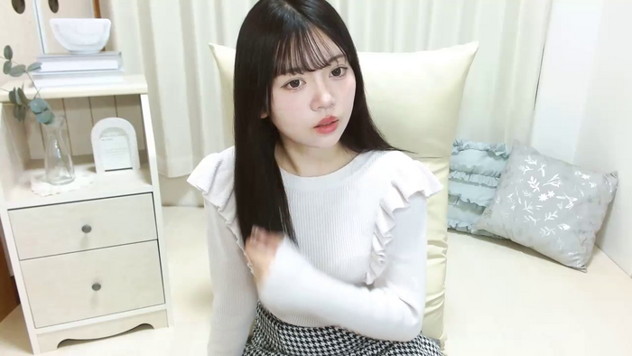 MEIoo0
