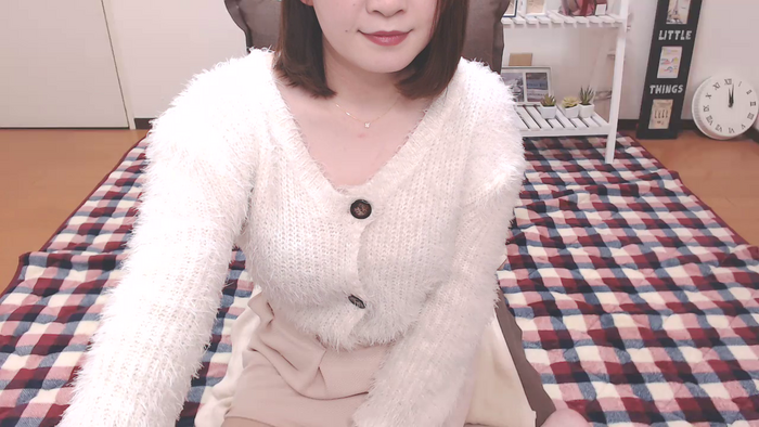 yKAEDEy7