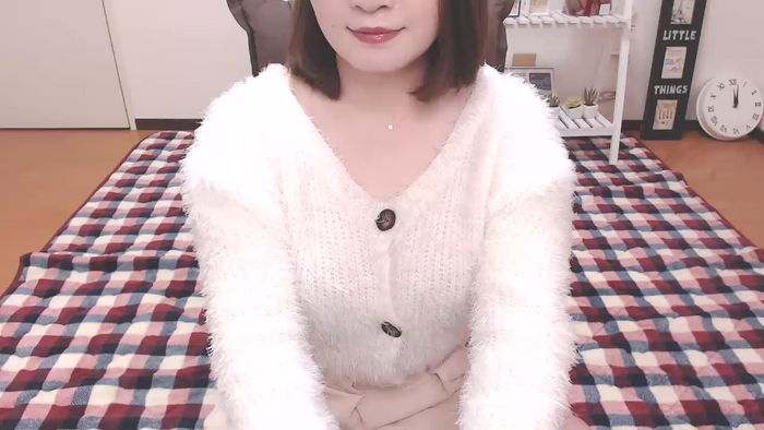 yKAEDEy7