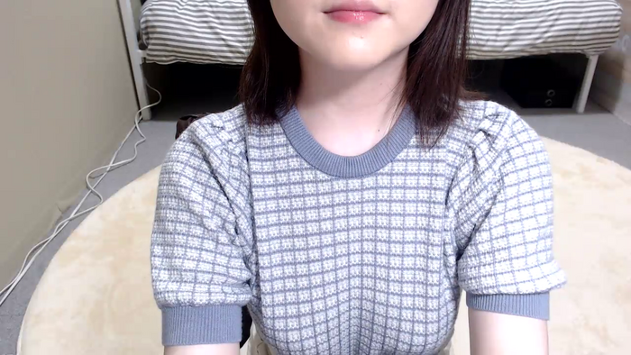 xyAKANEyx