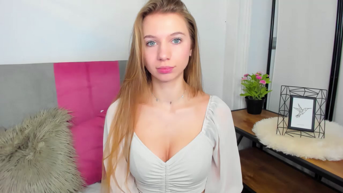 Lucy100
