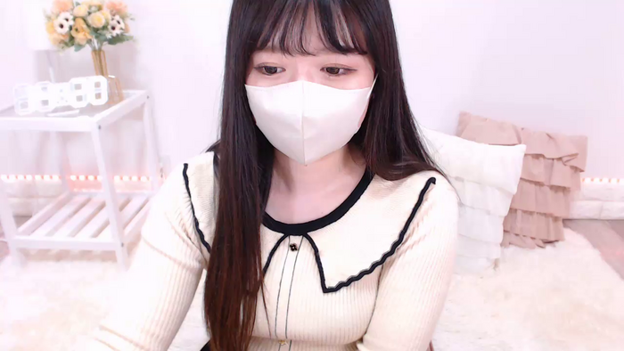 Yuix0
