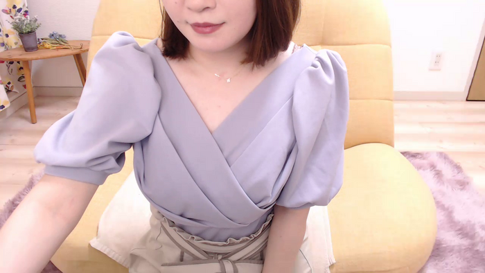 yKAEDEy7