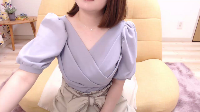 yKAEDEy7