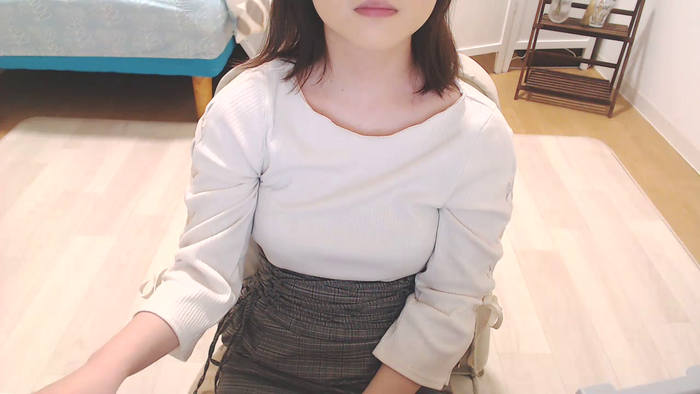 xyAKANEyx