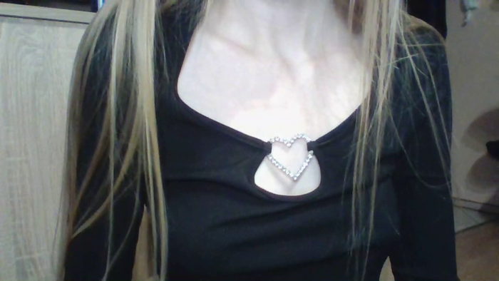 Hot_Blondi18_