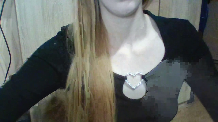 Hot_Blondi18_