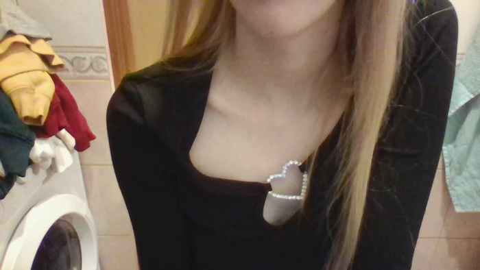 Hot_Blondi18_