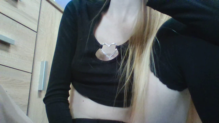 Hot_Blondi18_