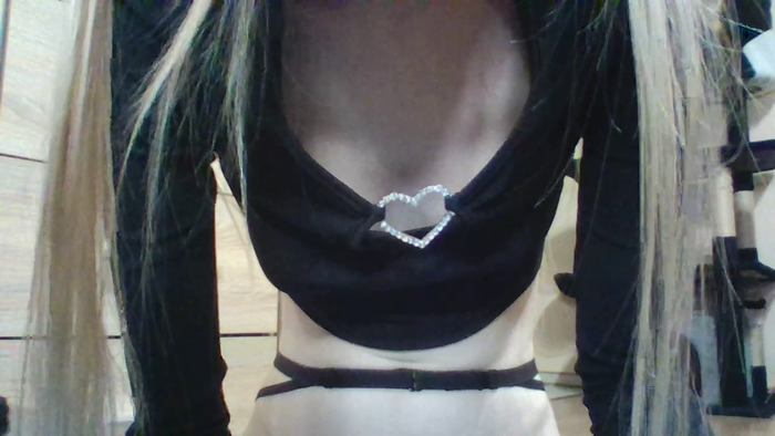 Hot_Blondi18_