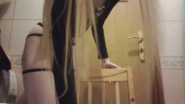 Hot_Blondi18_