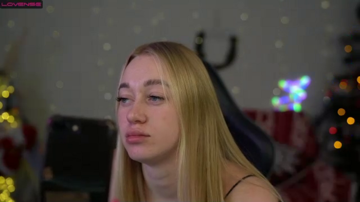 Mia054_