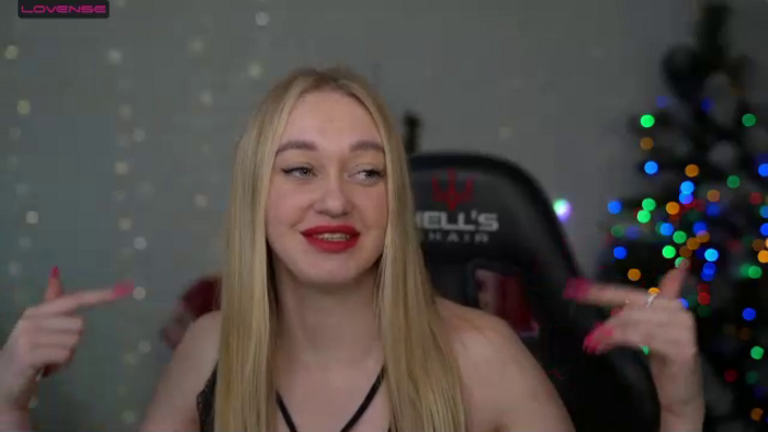 Mia054_