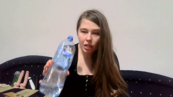PodnieconaOna19_