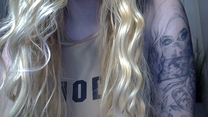 OliviaBayLive_