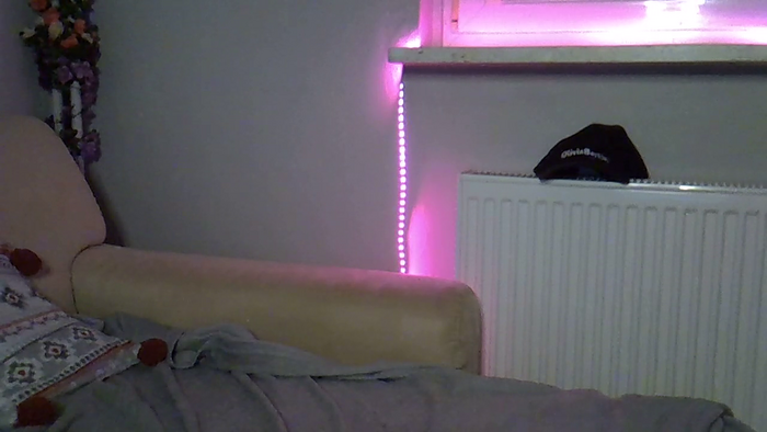 OliviaBayLive_