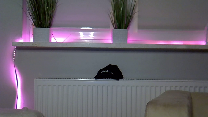 OliviaBayLive_