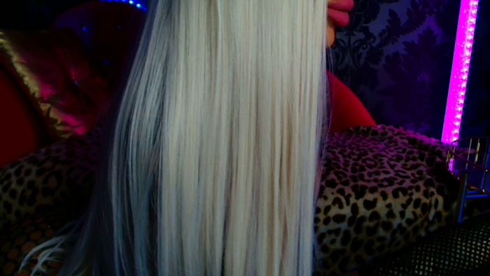 NicoletteShea