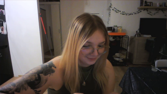 _Blondiebaby_