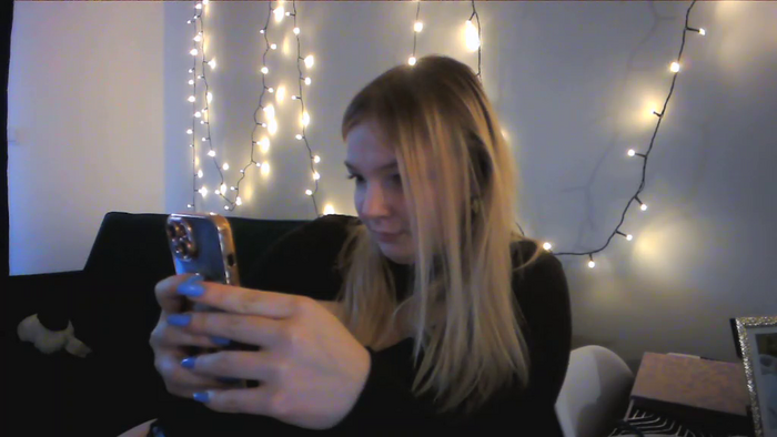 _Blondiebaby_
