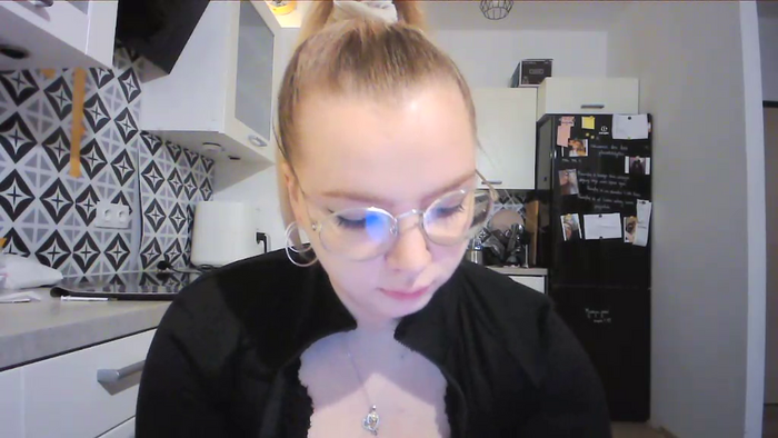 _Blondiebaby_