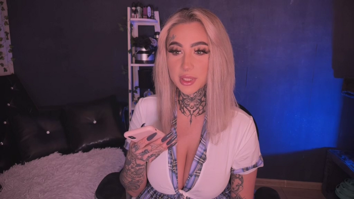 Dollybitch