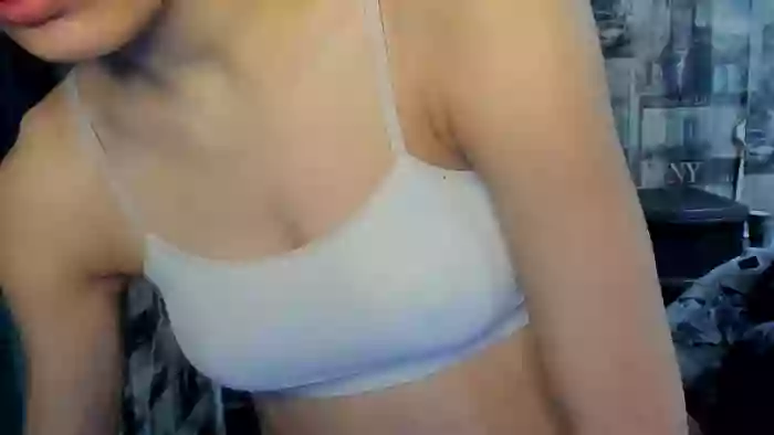 2024/03/03/showup-girl_007-01-59-16