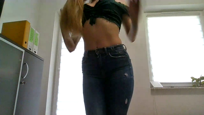 Lena6996