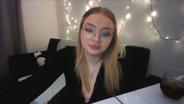 _Blondiebaby_