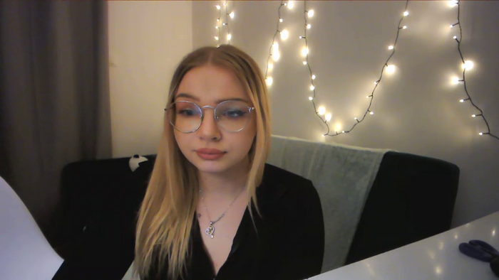 _Blondiebaby_