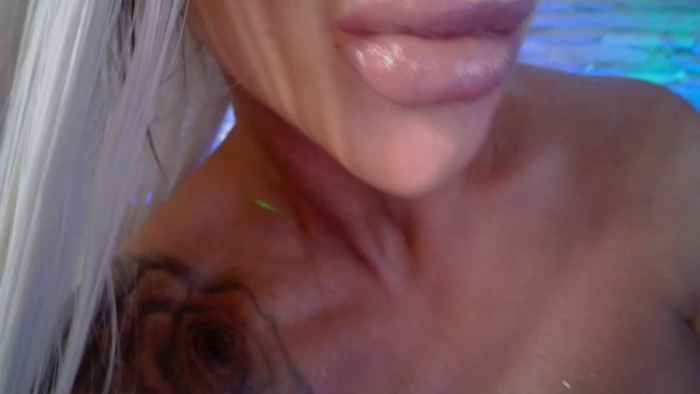 _Jenn_sex_show_
