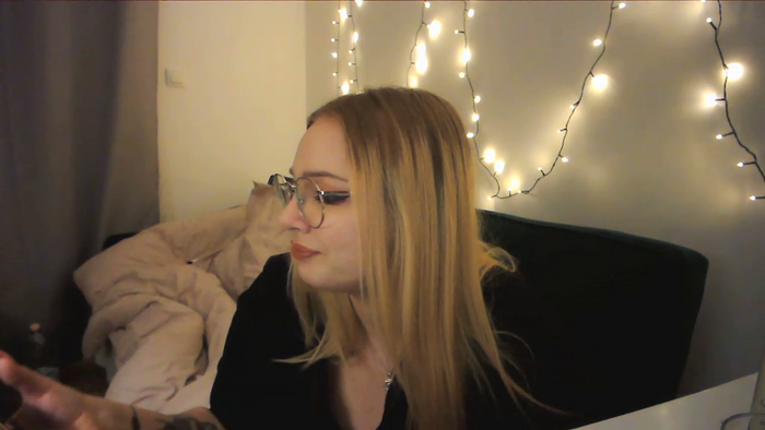 _Blondiebaby_