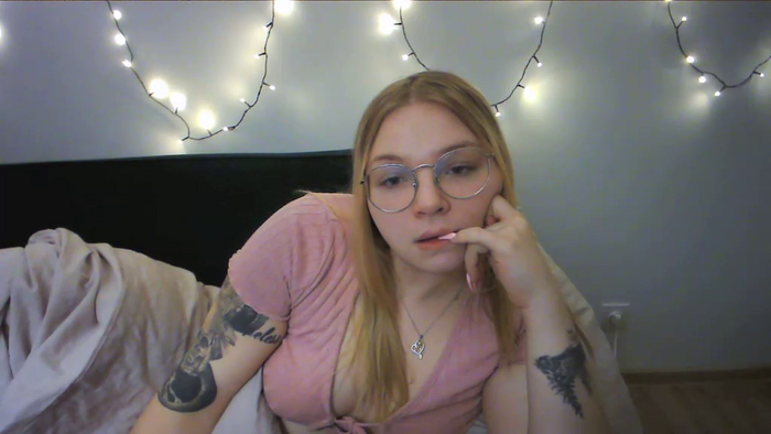 _Blondiebaby_