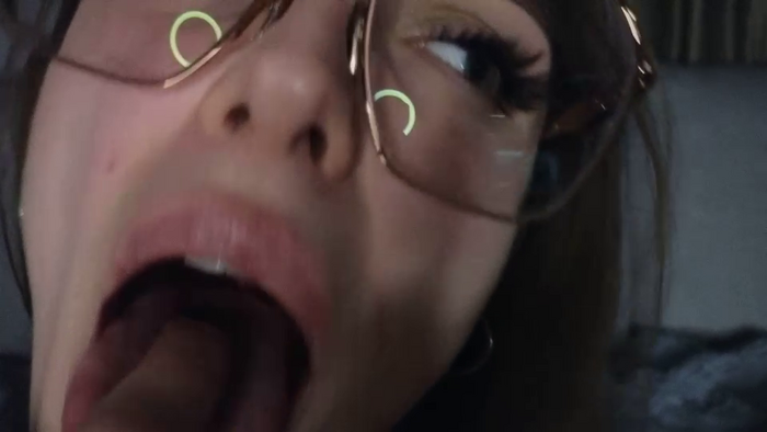 Lily24