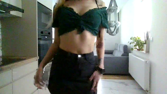 Lena6996