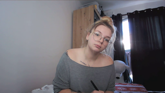 _Blondiebaby_
