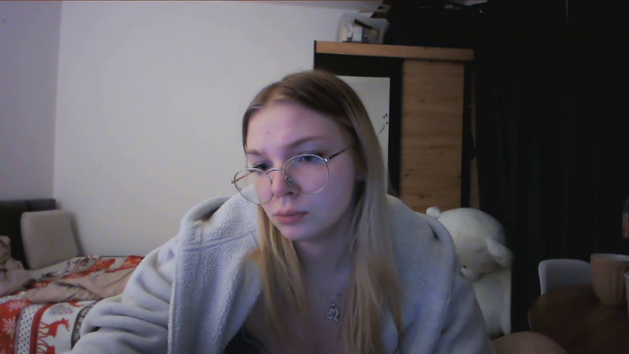 _Blondiebaby_