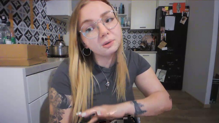 _Blondiebaby_